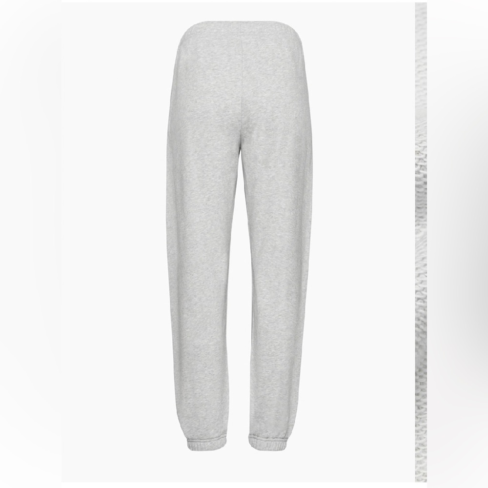 aritzia tna airy fleece boyfriend light grey sweatpants medium